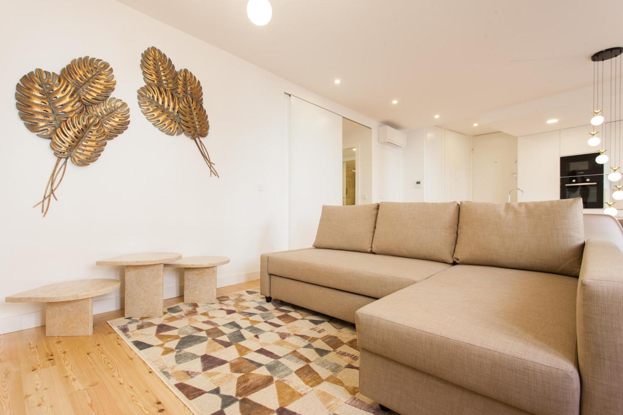 Mouraria Blue Three-Bedroom Apartment W/ Parking - By Lu Holidays ลิสบอน ภายนอก รูปภาพ
